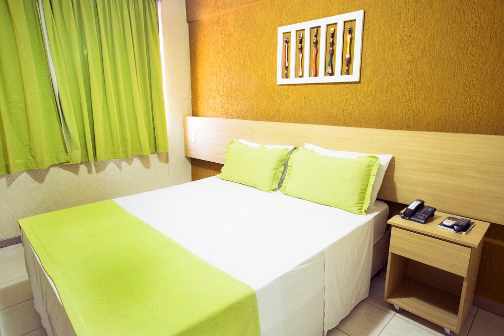 Quarto Hotel Sol Plaza Sleep 